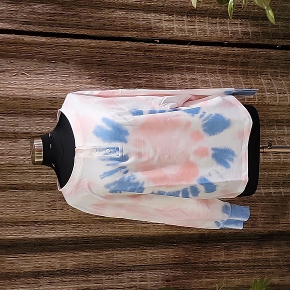 Tie Dye Sweatshirt - Picture 7 of 8